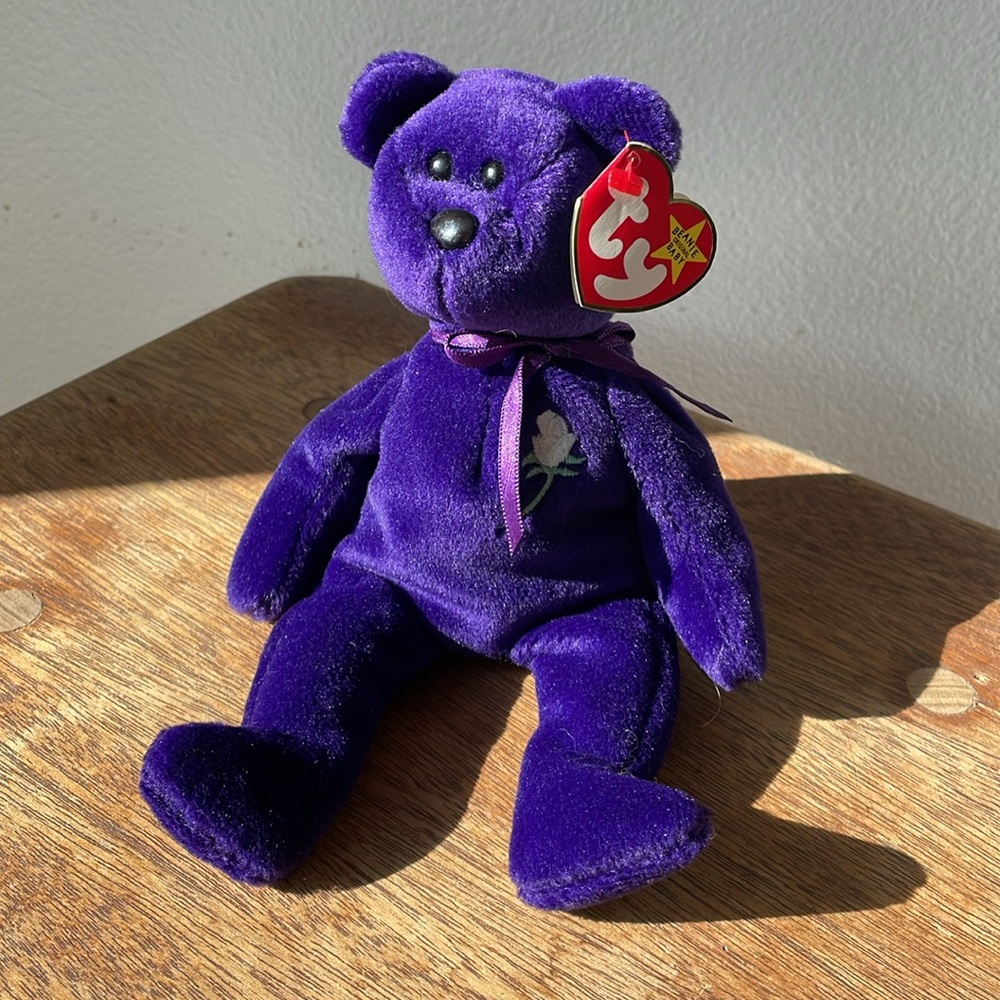 Extremely rare, first edition, Princess Diana, beanie baby bear